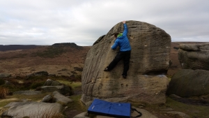 Bouldering in the Peaks