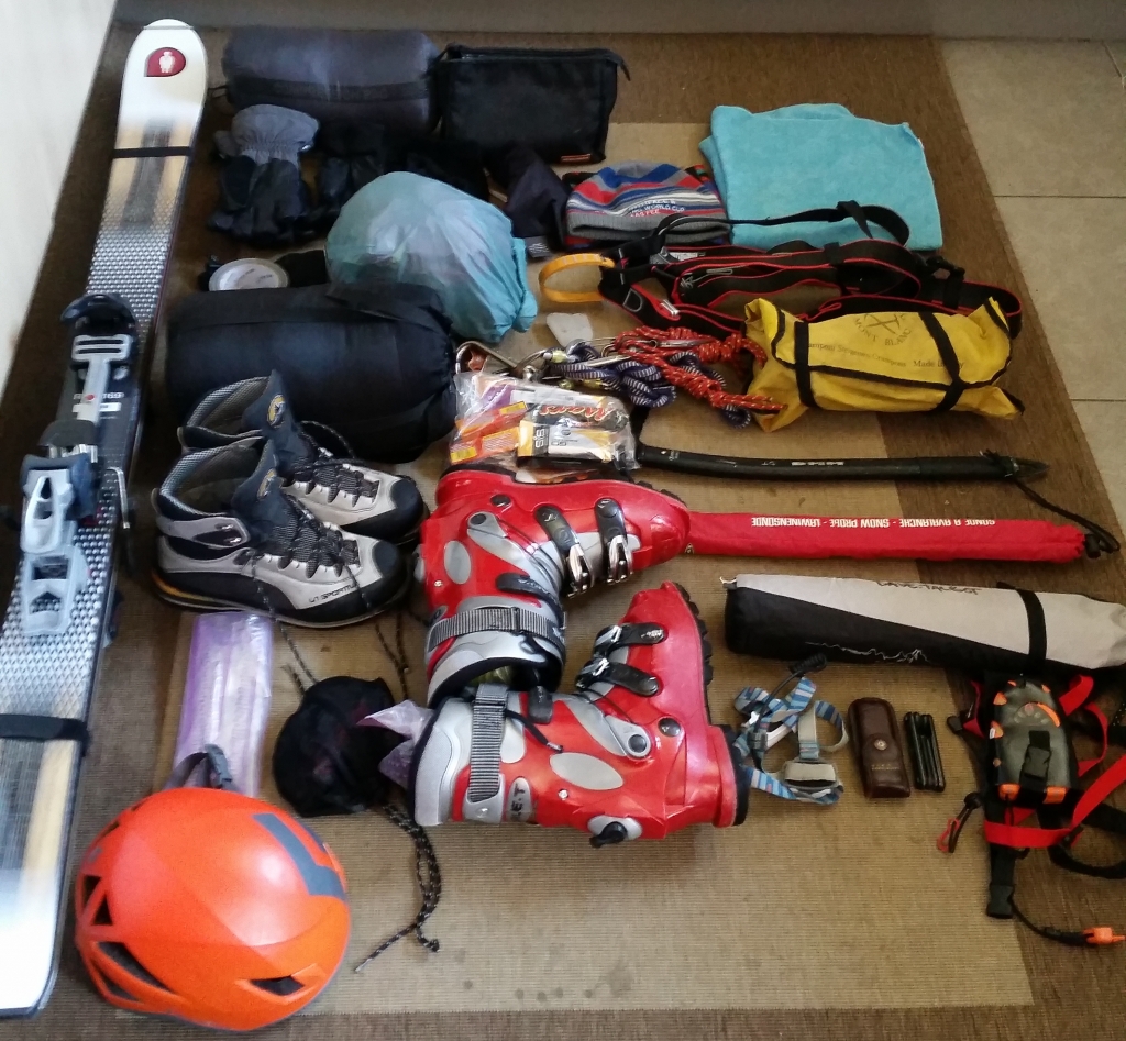Elbrus ski equipment