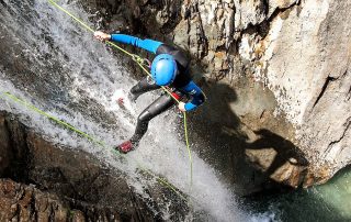 Canyoning